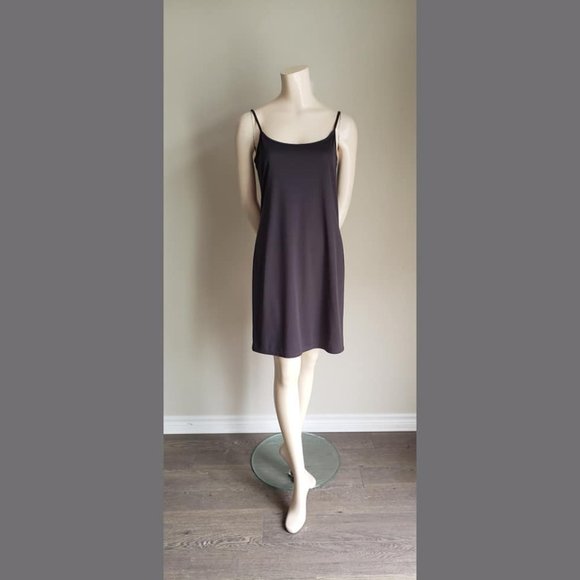 NWOT Cassis Belted Wrap Dress with matching slip - Picture 6 of 13